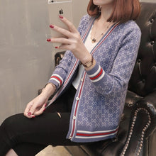Load image into Gallery viewer, Danjeaner Korean Style Single Breasted Cardigans Womens Sweaters 2018 Winter V-Neck Long Sleeve Fashionable Printed Knitwear